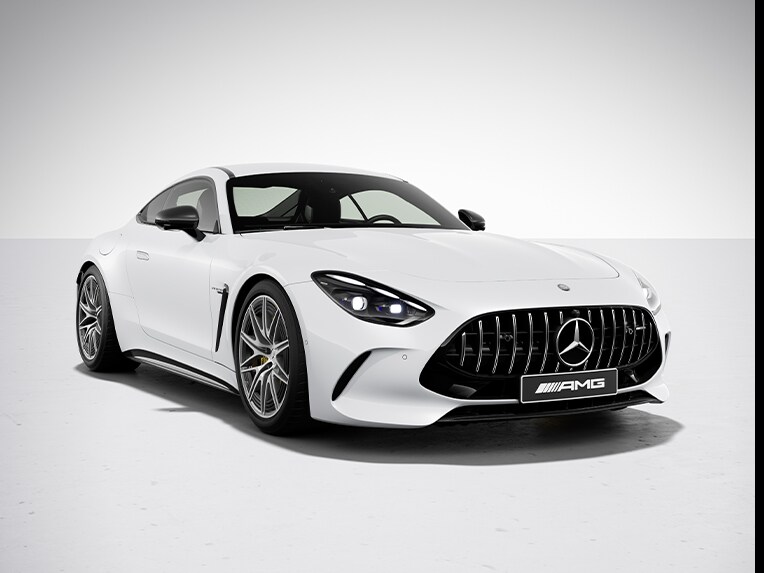 Mercedes-AMG GT 63 S E PERFORMANCE 的 AMG 碳纖維外觀套件。