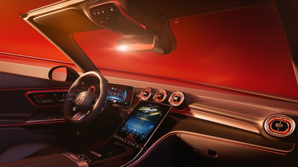 Mercedes-AMG CLE 敞篷車的內裝