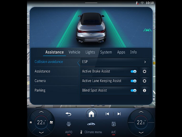 Mercedes-Benz CLE敞篷車的主動車道維持輔助系統。