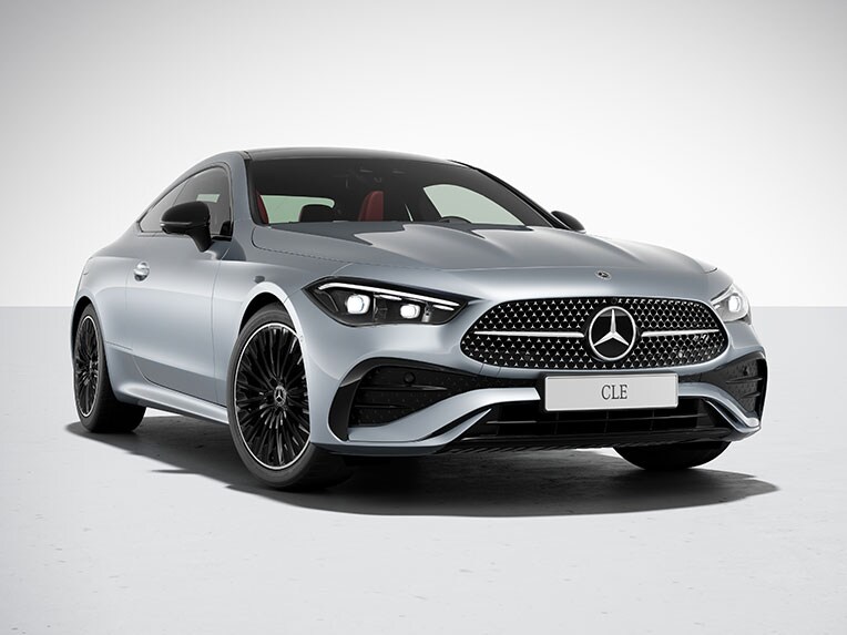 全新 Mercedes-Benz CLE 轎跑車的夜色套件。