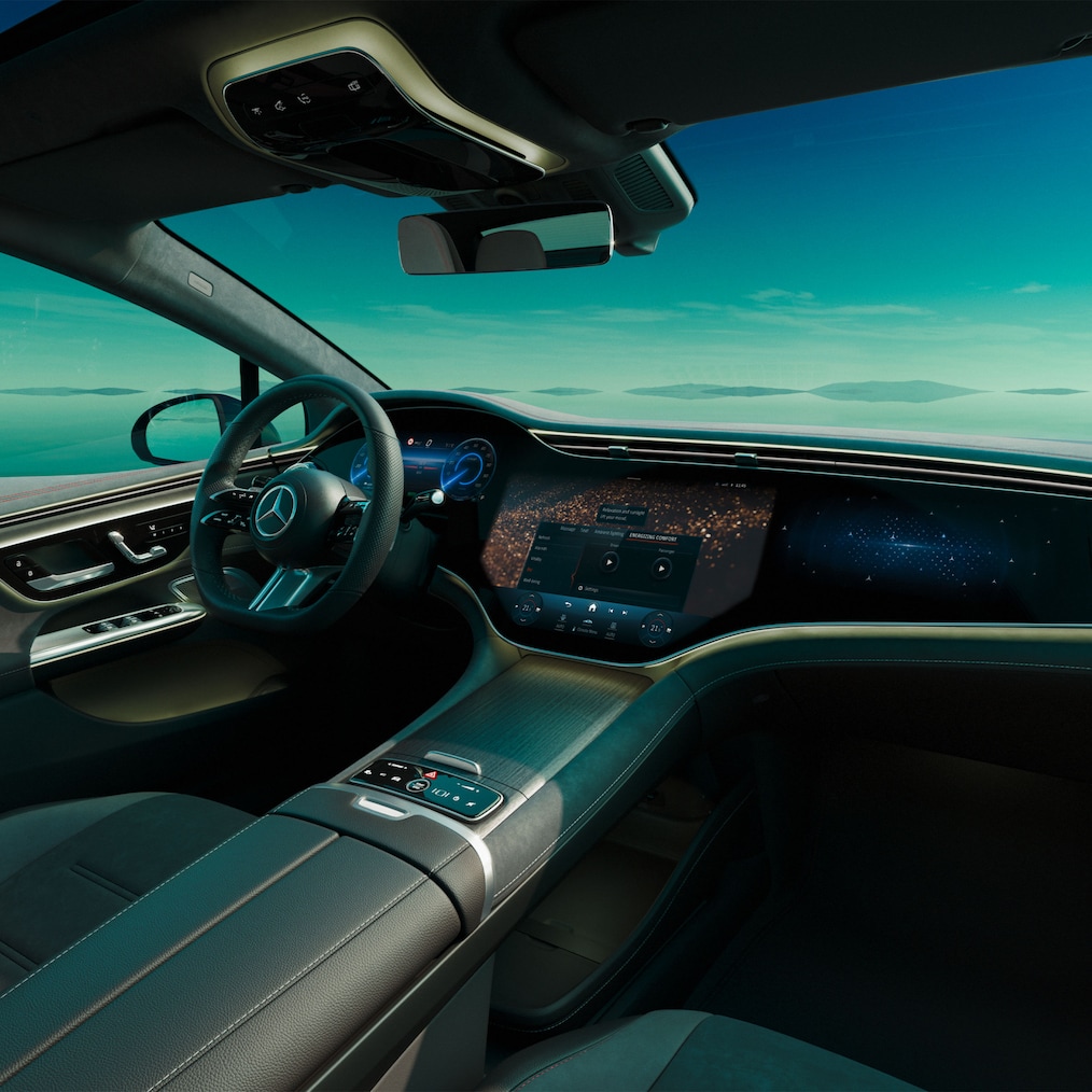 Mercedes-Benz EQE 轎車的內裝。