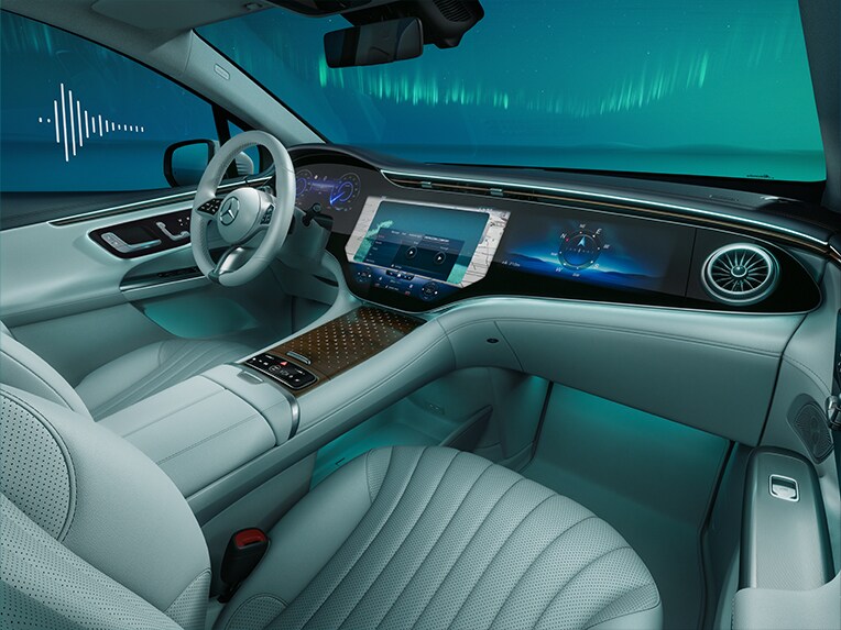 全新 Mercedes-Benz EQE 運動休旅車內的聲學舒適套件圖示。