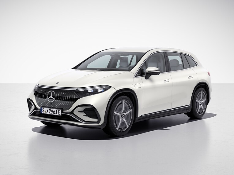 配備 AMG Line 套件的全新 Mercedes-Benz EQS 運動休旅車。