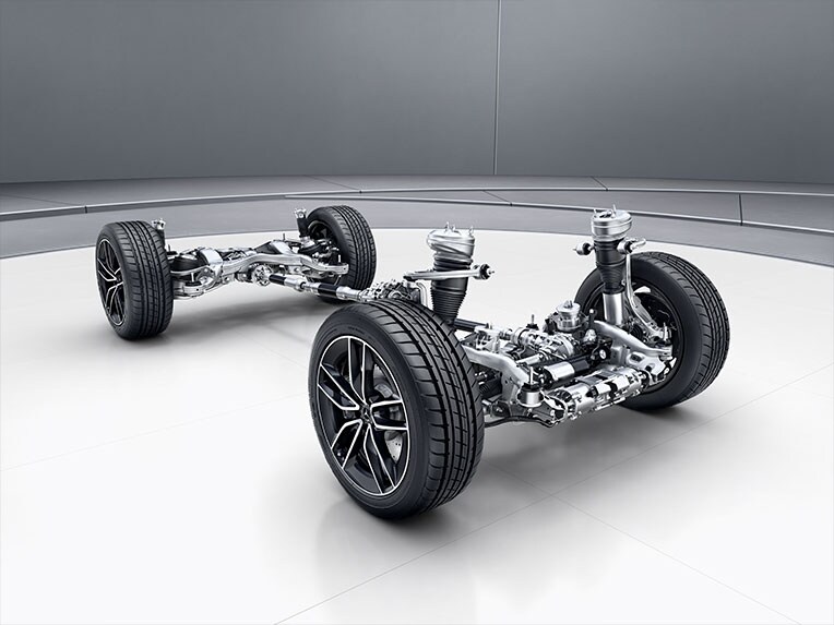 全新 Mercedes-Benz GLS 的AIRMATIC 懸吊。