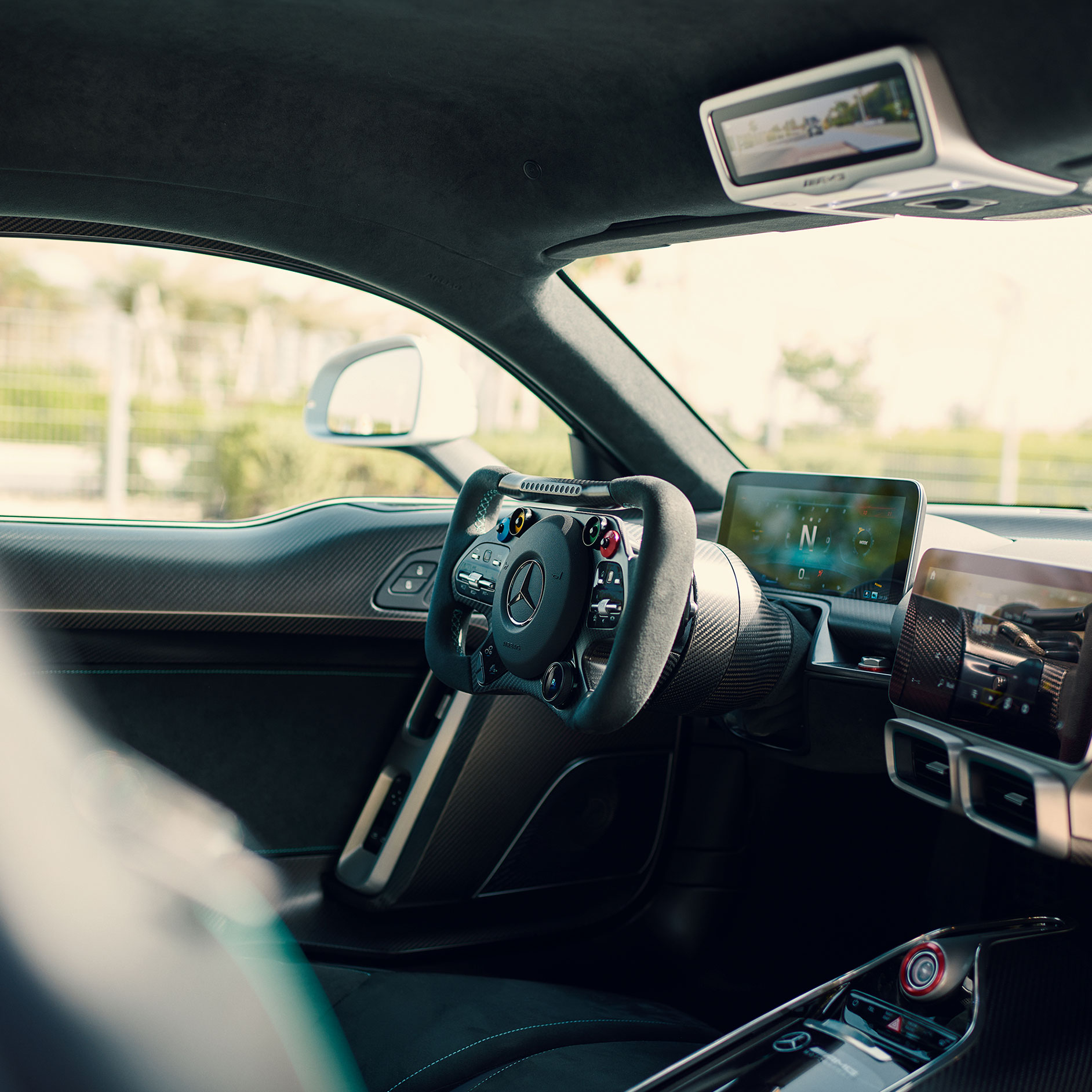 內裝 | ONE | Mercedes-AMG Mercedes-AMG ONE 車內空間。