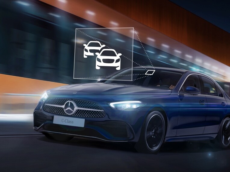 您的 Mercedes-Benz 的自動調適遠燈輔助。