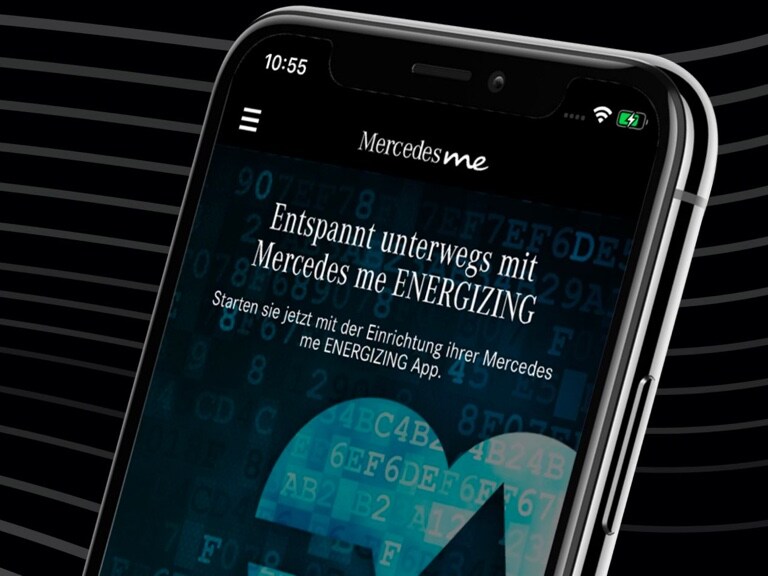 在智慧型手機上已啟動 Mercedes me ENERGIZING 應用程式，並顯示設置的第一步驟