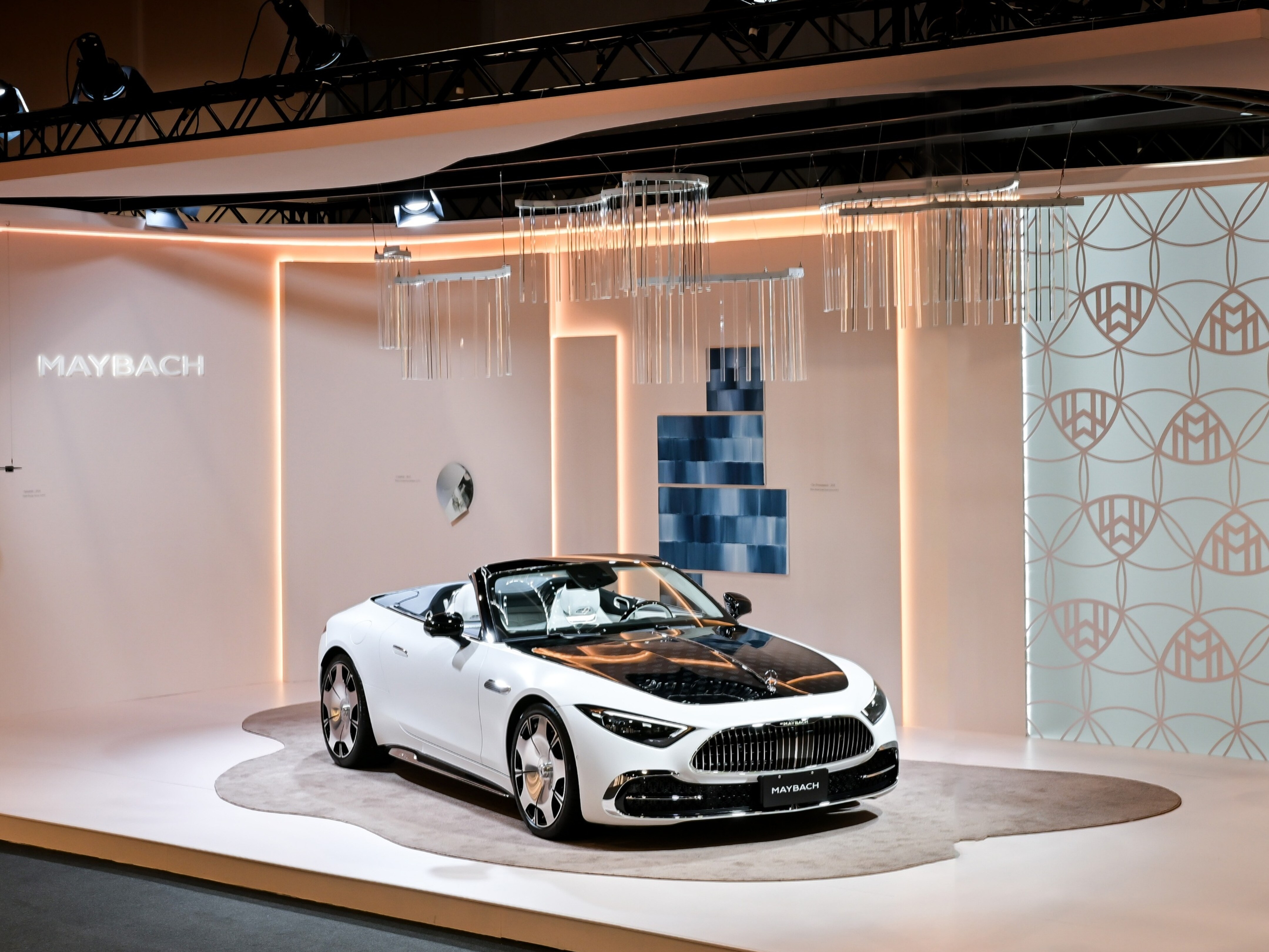 Mercedes-Maybach SL Art Taipei