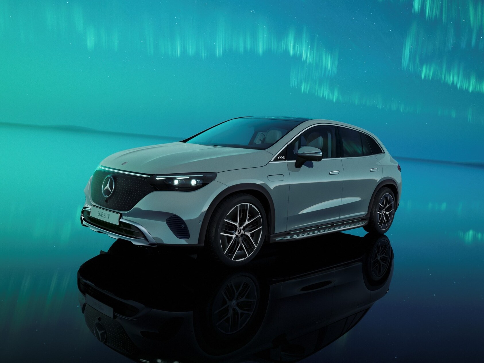 EQE SUV