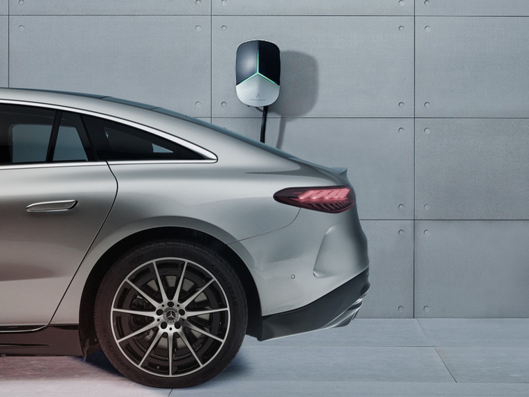 電動出行 | EQS 運動休旅車 | Mercedes-Benz 節能省電小撇步