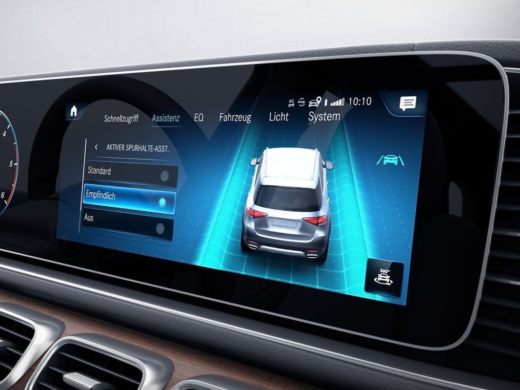 Mercedes-Benz EQS 轎車的 IONITY Unlimited。