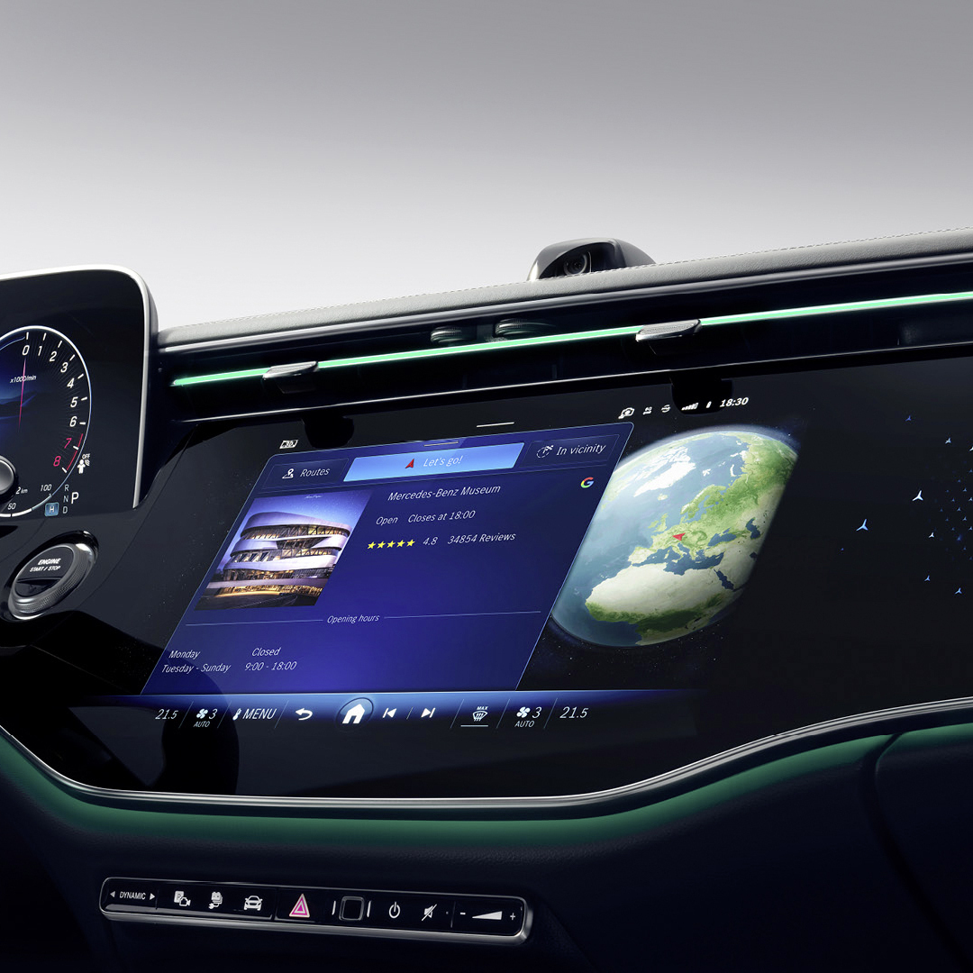 圖五、第一代 MBUX 多媒體系統的車款,透過本次更新將能使用 Google 地圖中的地點詳細資訊 圖五、第一代 MBUX 多媒體系統的車款,透過本次更新將能使用 Google 地圖中的地點詳細資訊