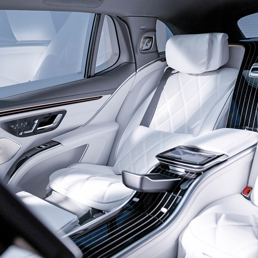 人因工程 打造蠶繭效果的 MAYBACH 乘坐體驗 人因工程 打造蠶繭效果的 MAYBACH 乘坐體驗