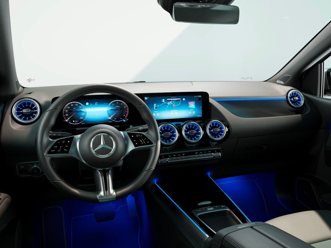 圖五、搭載全新世代 MBUX 2.0 與雙 10.25 吋高解析度螢幕，大幅提升座艙科技氛圍 (圖為B 180 內裝)