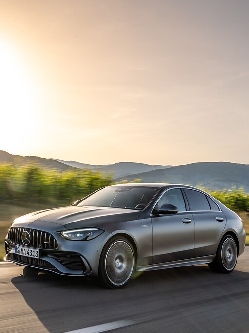 C 43 4MATIC Sedan 轎車滿足各種日常實用需求與保留靈巧流線外型