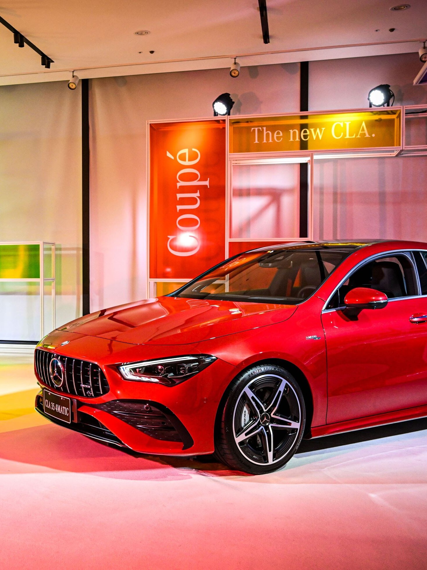 圖一、The new CLA Coupé、CLA Shooting Brake 美背弧線雙車型正式上市