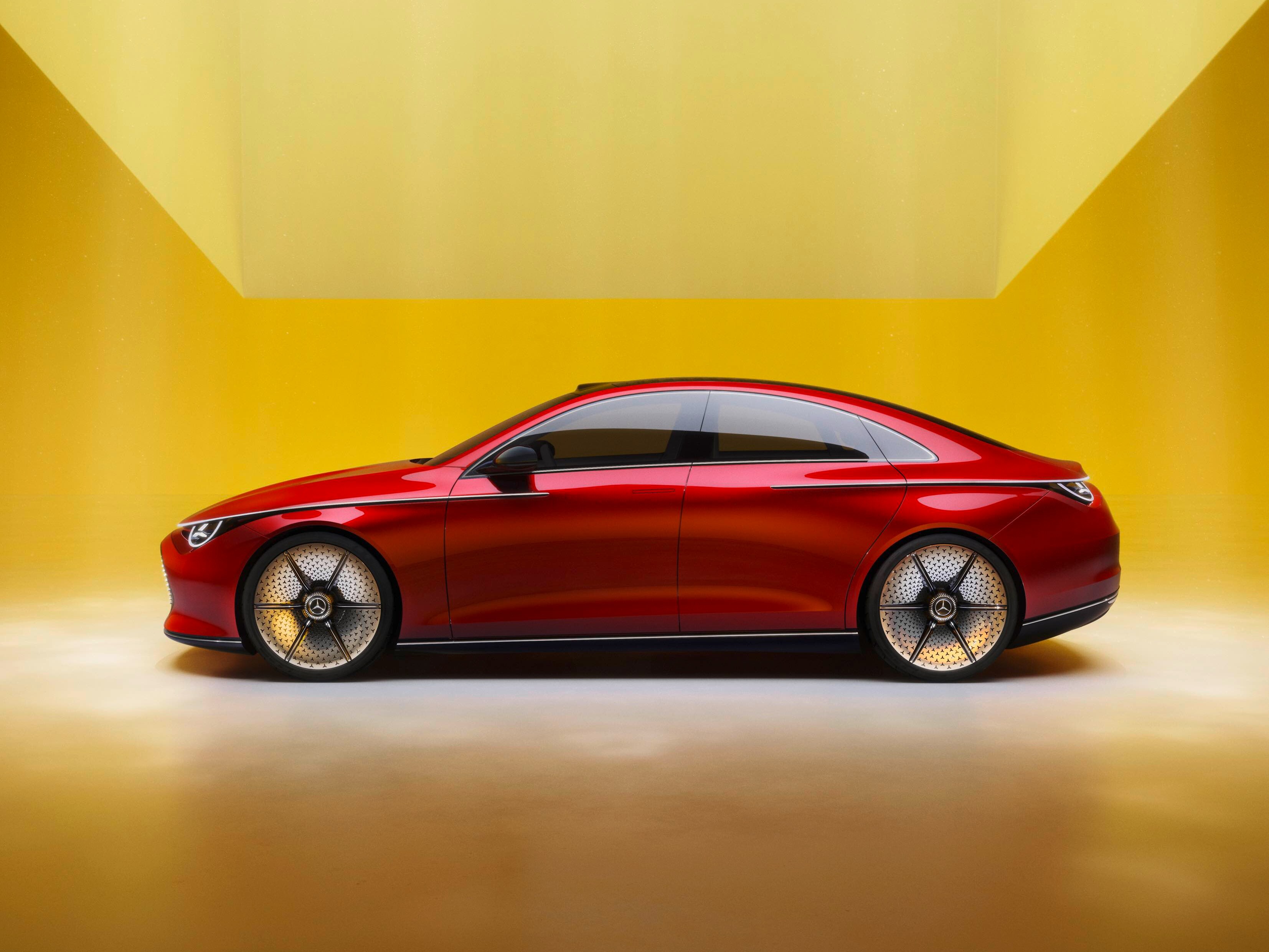 圖二、全新 Concept CLA Class 概念車是 Mercedes-Benz 入門級距的純電先驅