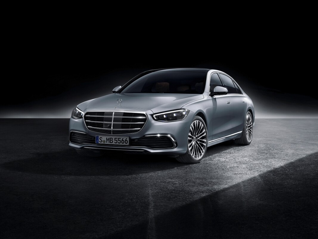 圖二、S-Class 在動力與配備上進行更新，企圖打造最令人嚮往的產品組合，滿足不同級距的客戶需求