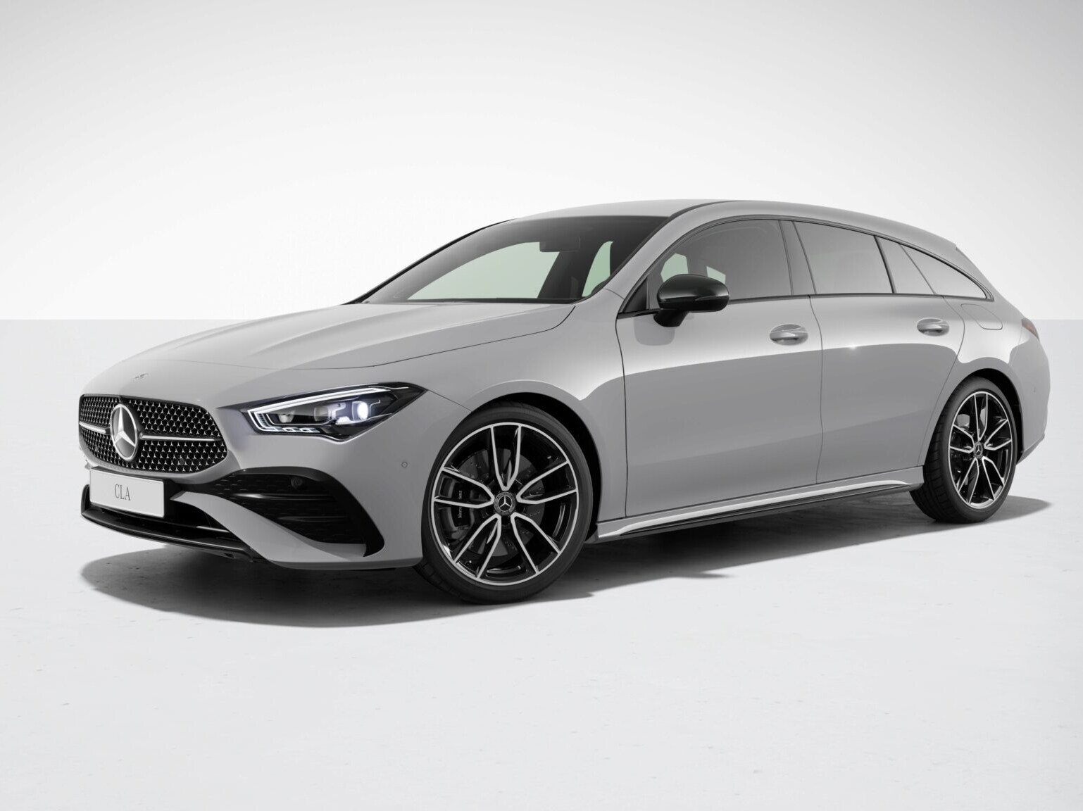 配備 AMG Line 套件的新款Mercedes-Benz CLA Shooting Brake。