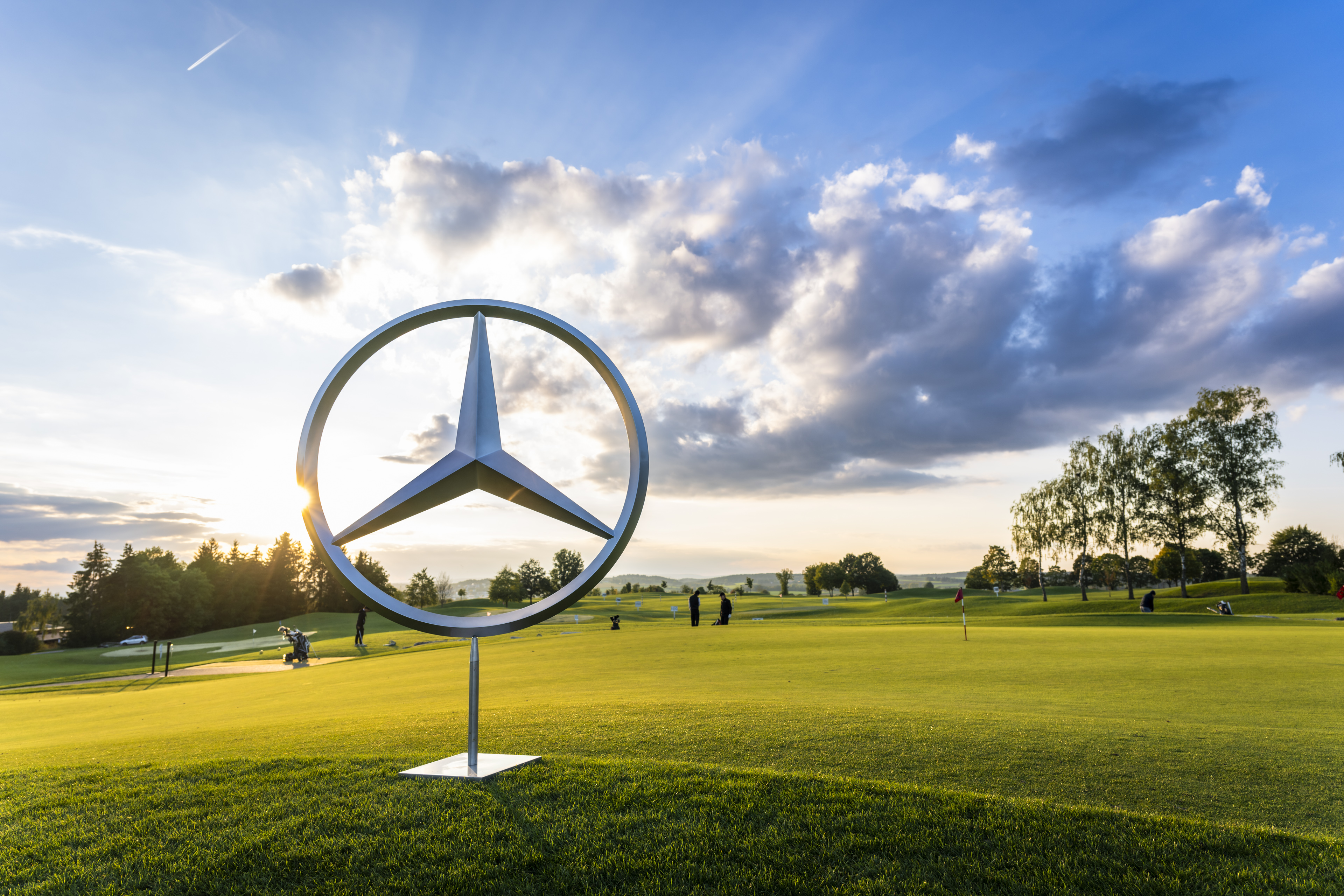 「MercedesTrophy 賓士國際高爾夫球賽」全台規模最大的業餘高爾夫賽事之一 「MercedesTrophy 賓士國際高爾夫球賽」全台規模最大的業餘高爾夫賽事之一