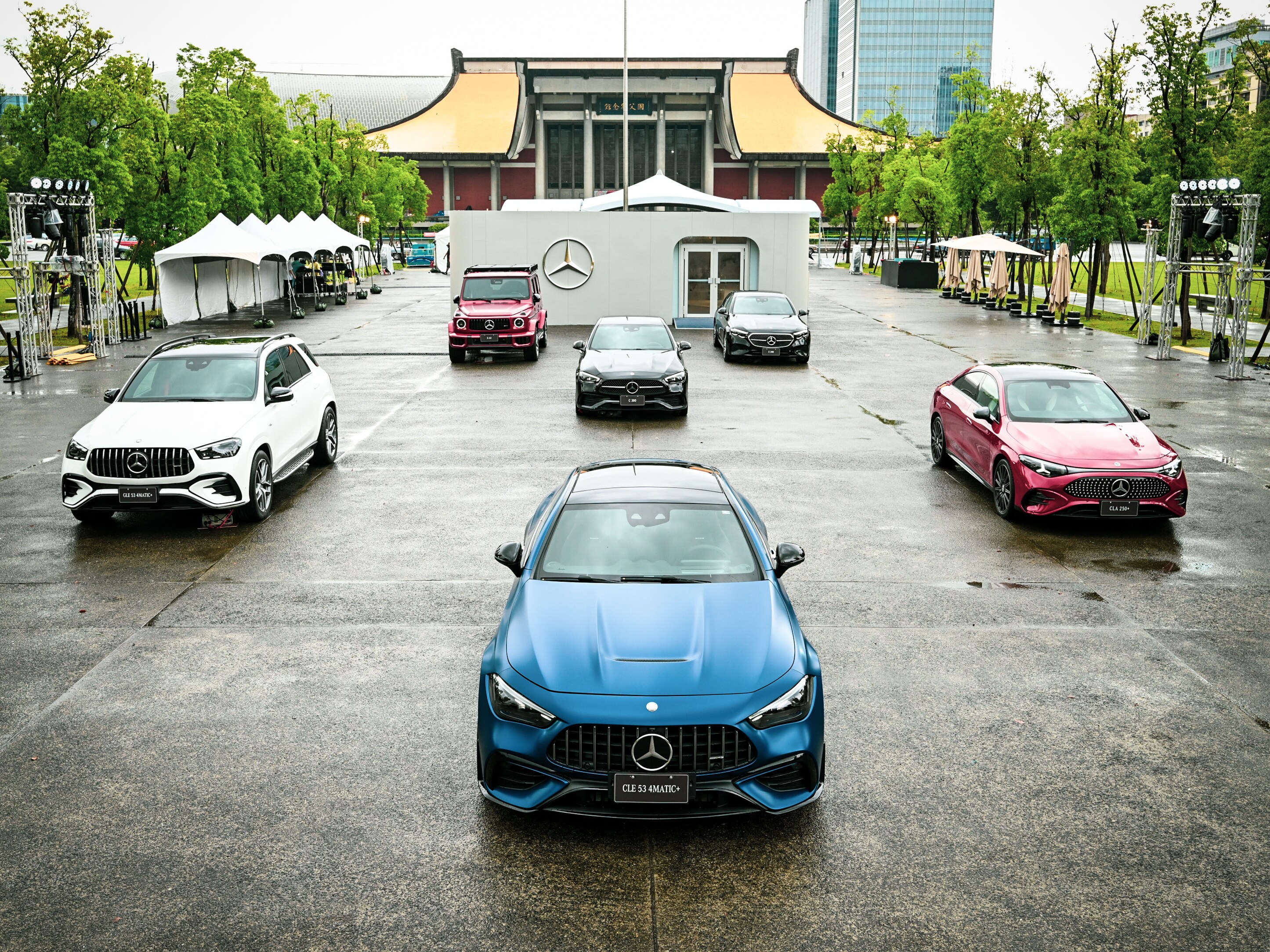 《Mercedes-Benz 慶祝汽車發明 140 週年特展》今於國父紀念館盛大開展