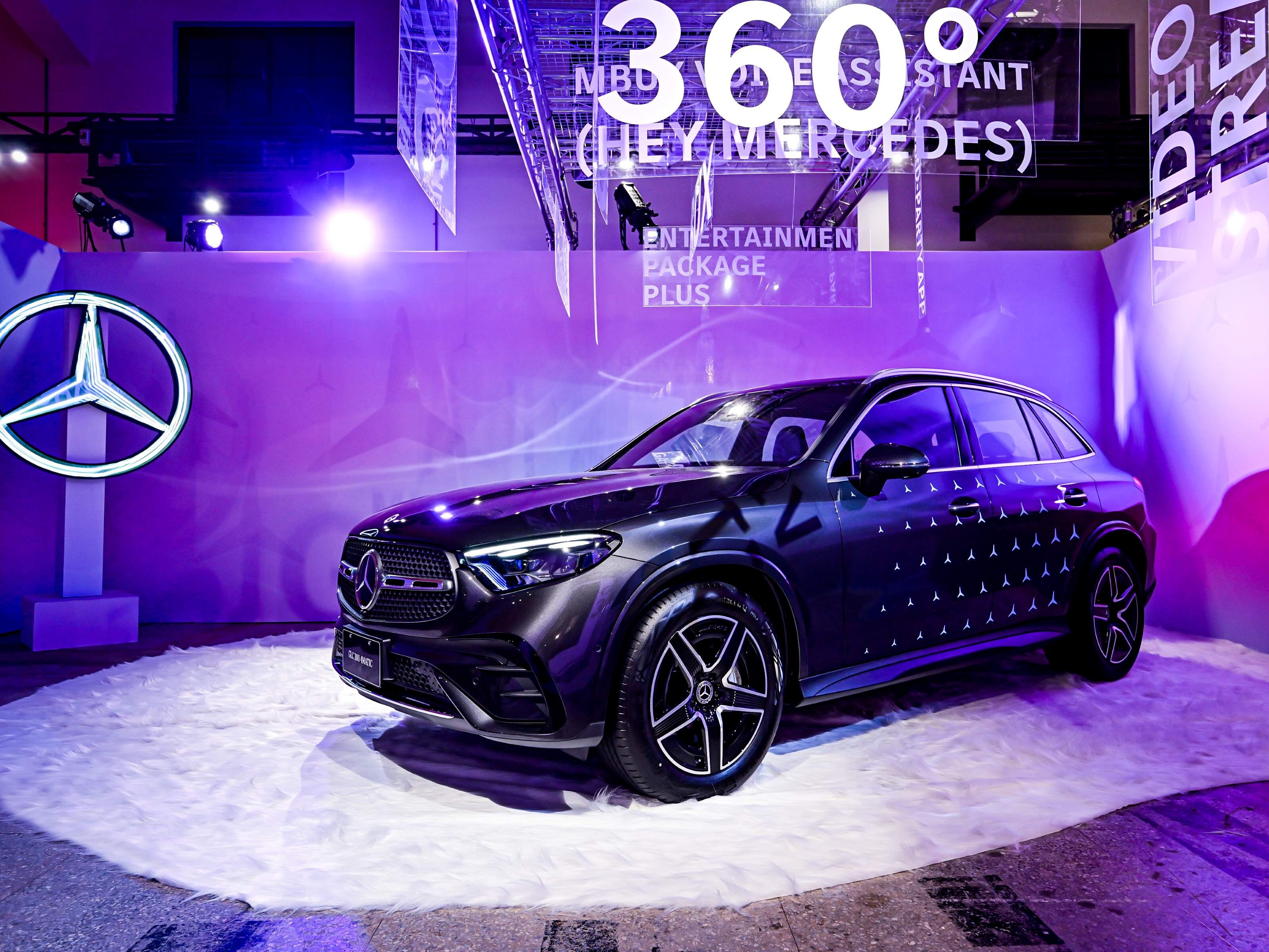 Mercedes-Benz 全新 25 年式星科技 盤點五件 Mercedes-Benz 車款比你還厲害的事！