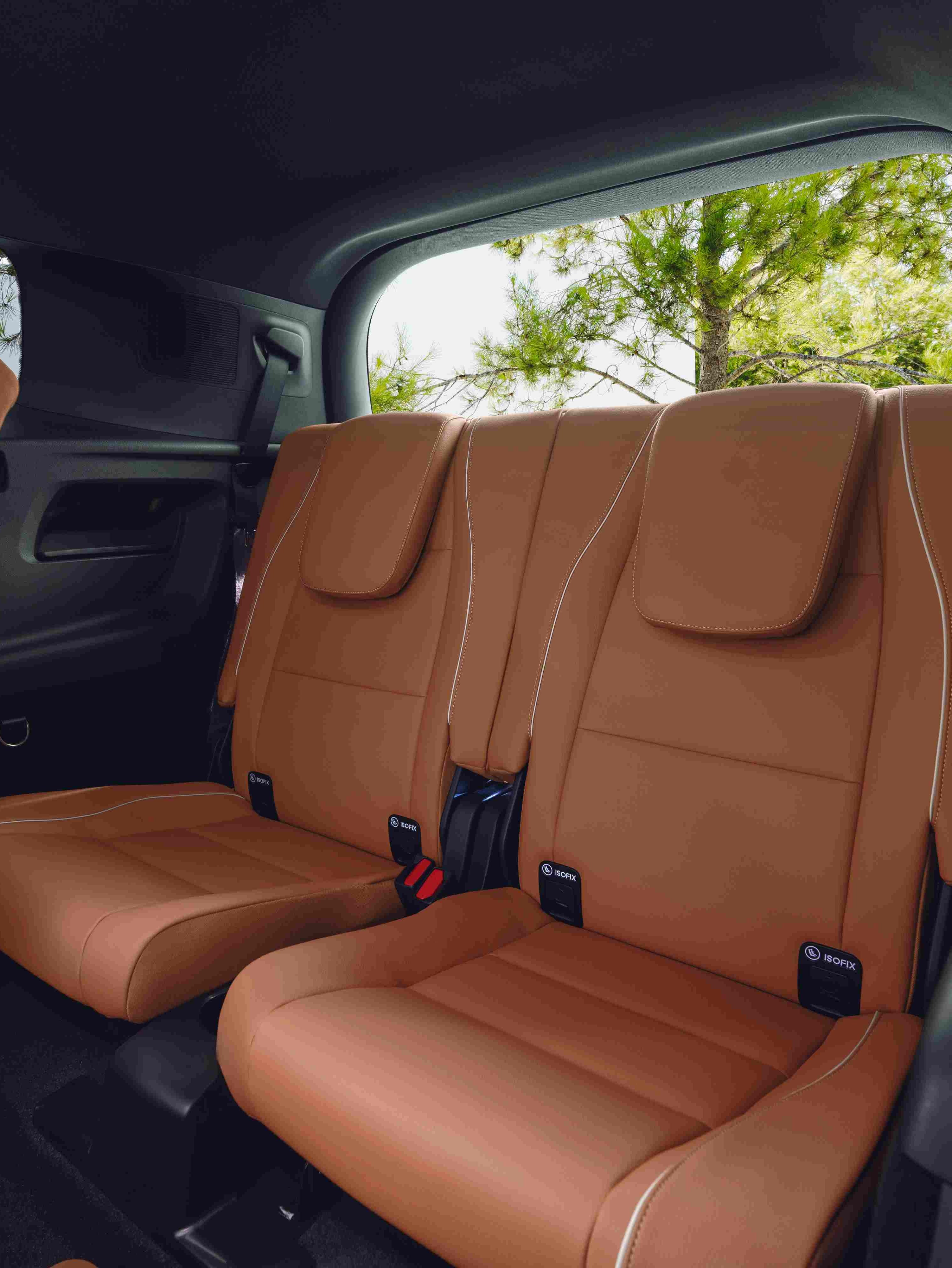 The all-new GLB彈性 5 及 7 人座配置，空間配置同級唯一